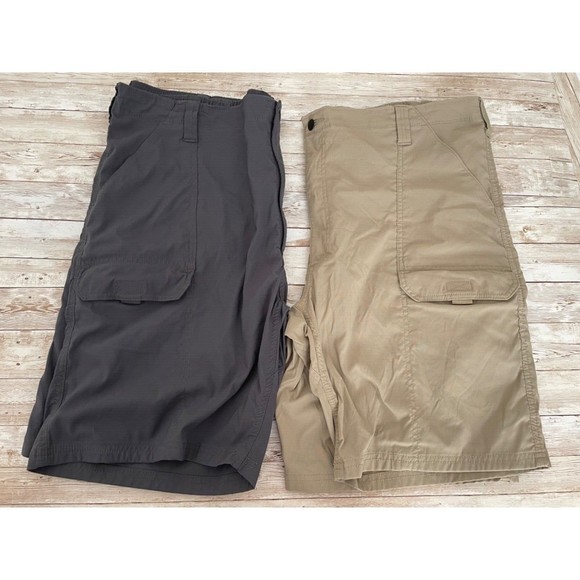 Wrangler Mountain Hiking Shorts Lot-Mens 42 - Picture 1 of 12